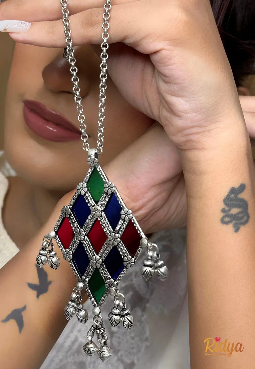 A Bunch Of Glass Diamonds Stylish Chain Necklace Set