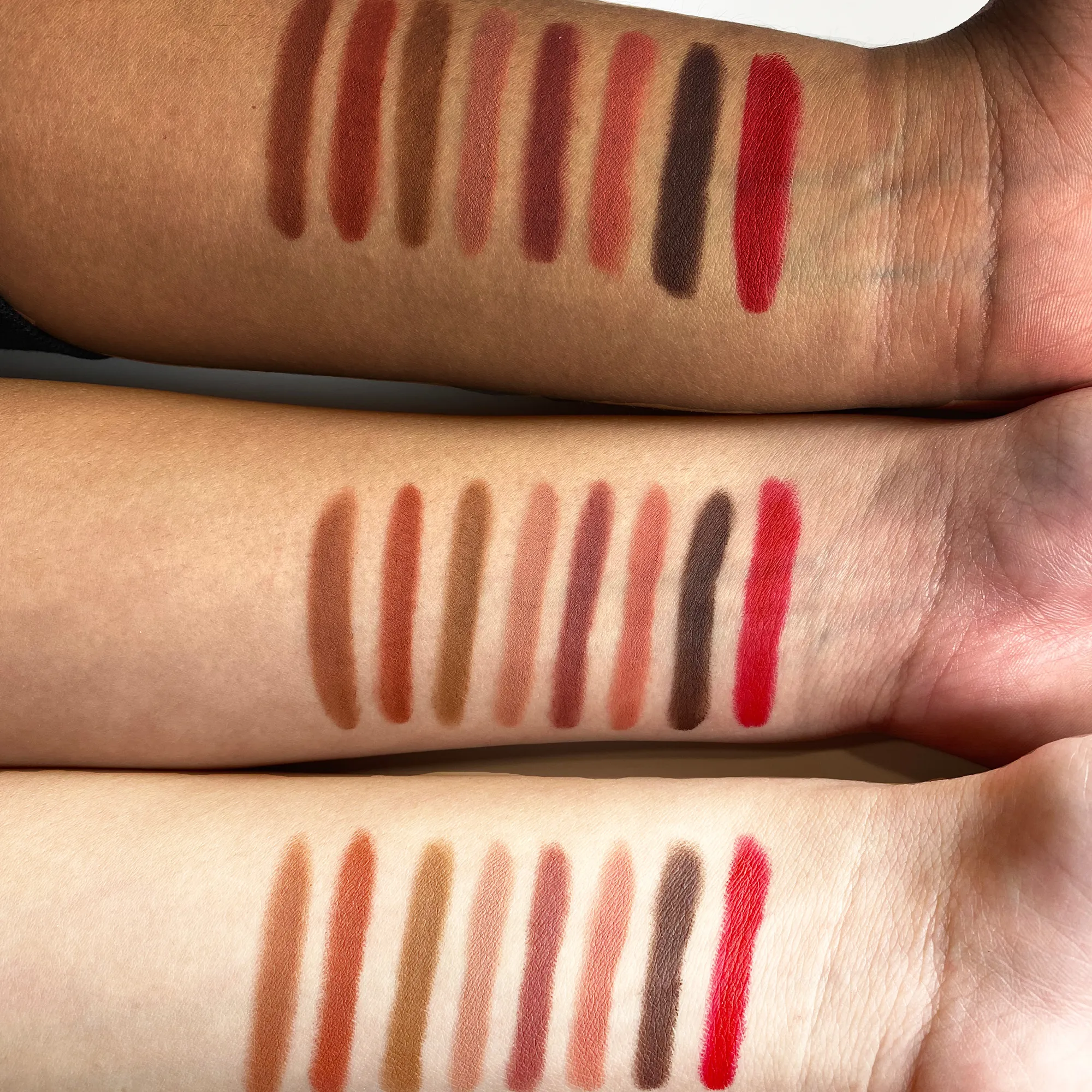 Be Bold Matte Lipstick Glamorous