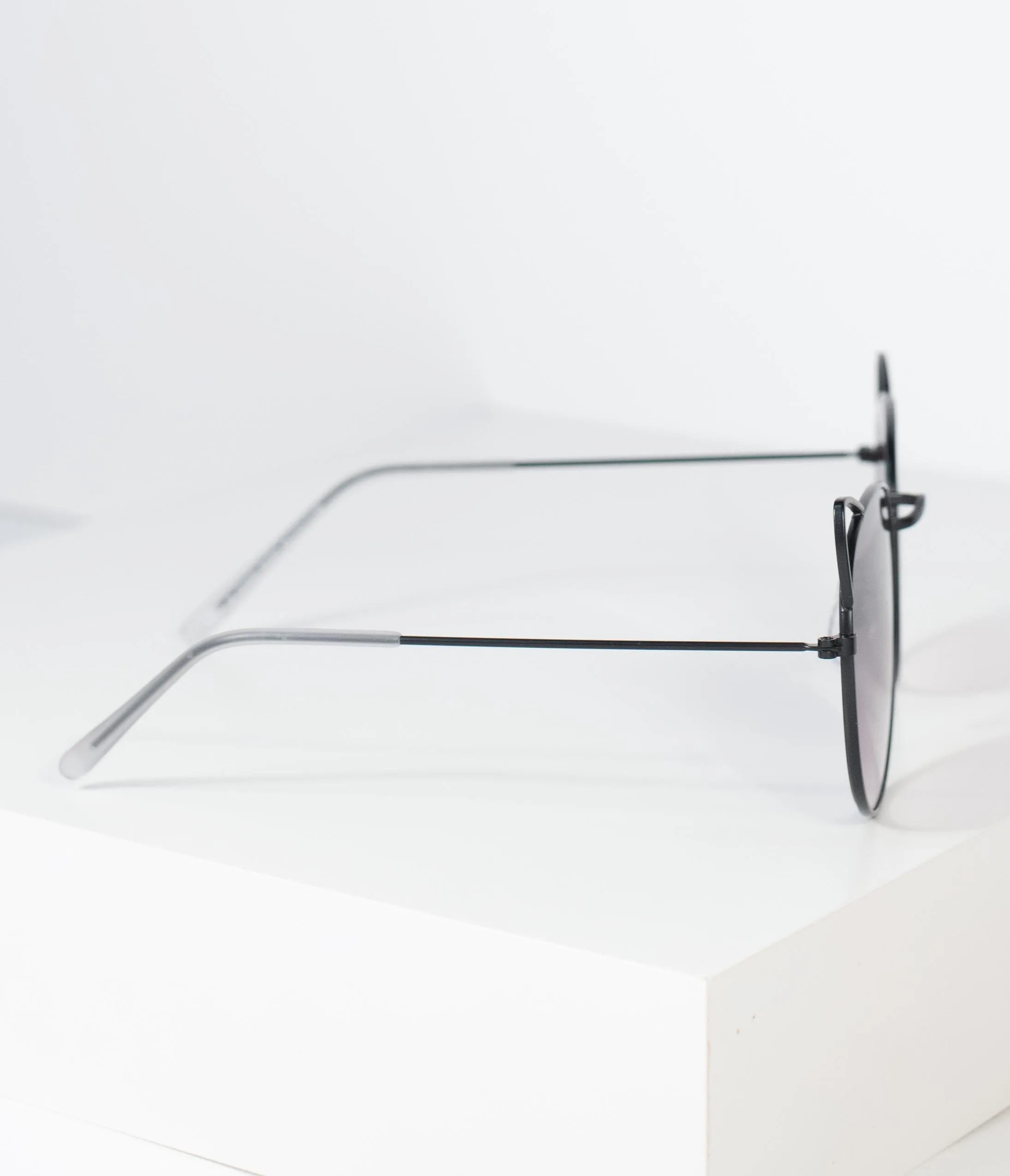 Black Metal Cat Ear Meow Rounded Sunglasses