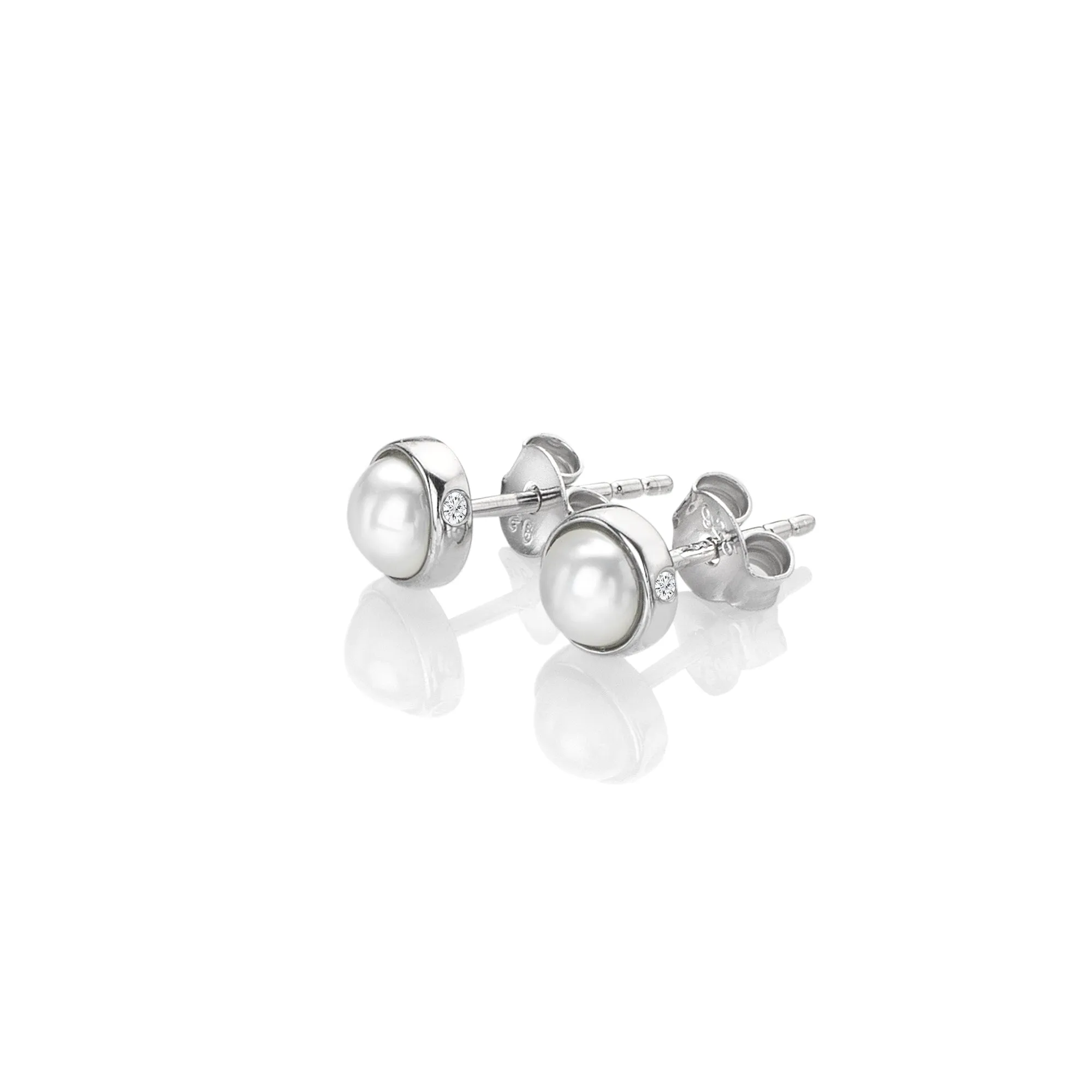 Hot Diamonds Amulets Pearl Earrings | Sterling Silver