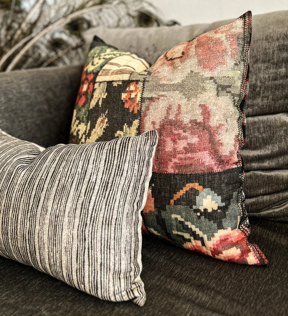 Quilt Kilim Lasi Cushion