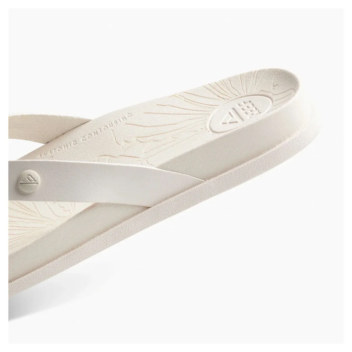 Reef Women's Cushion Porto Cruz- Whisper White