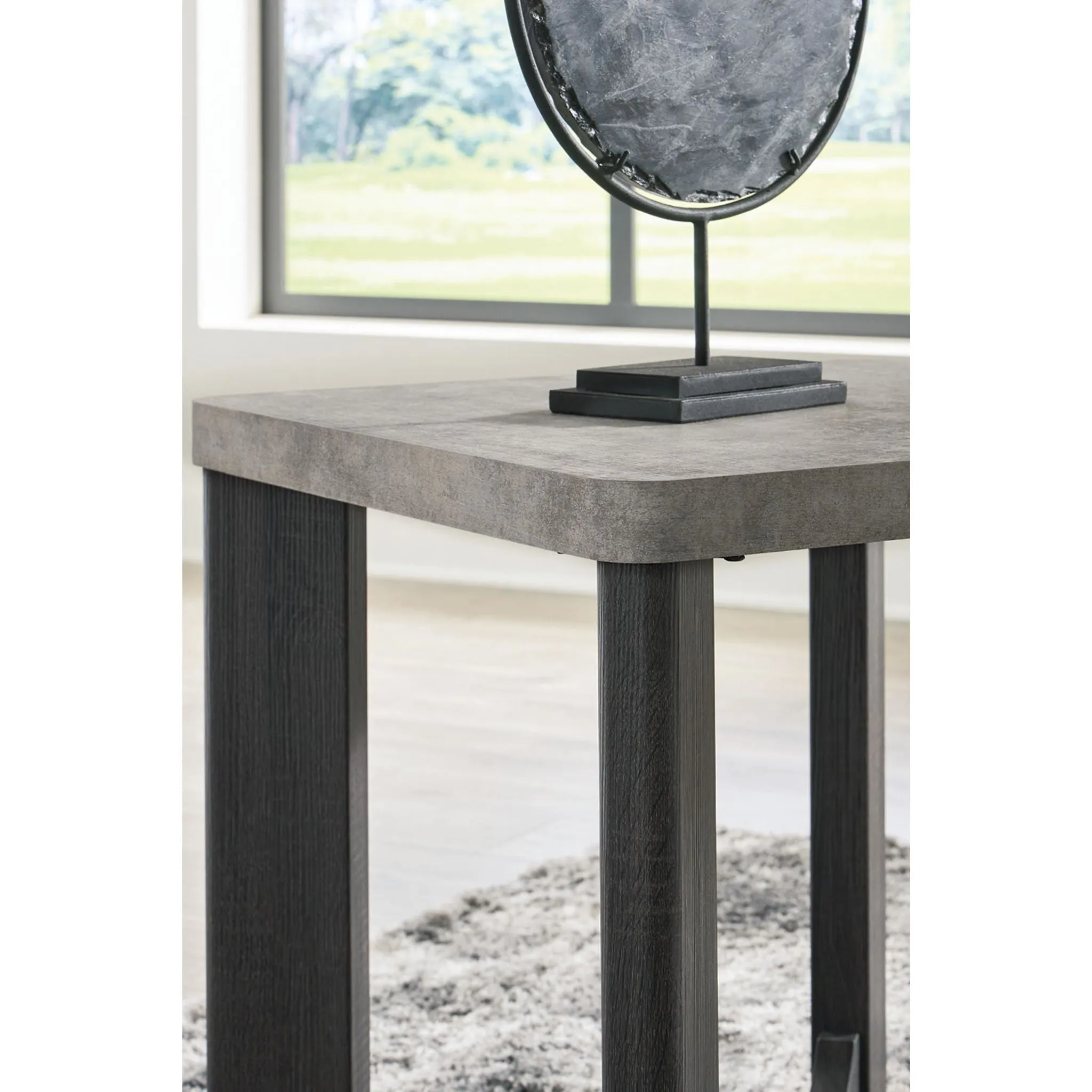 Sharstorm Occasional Table Set (set of 3)