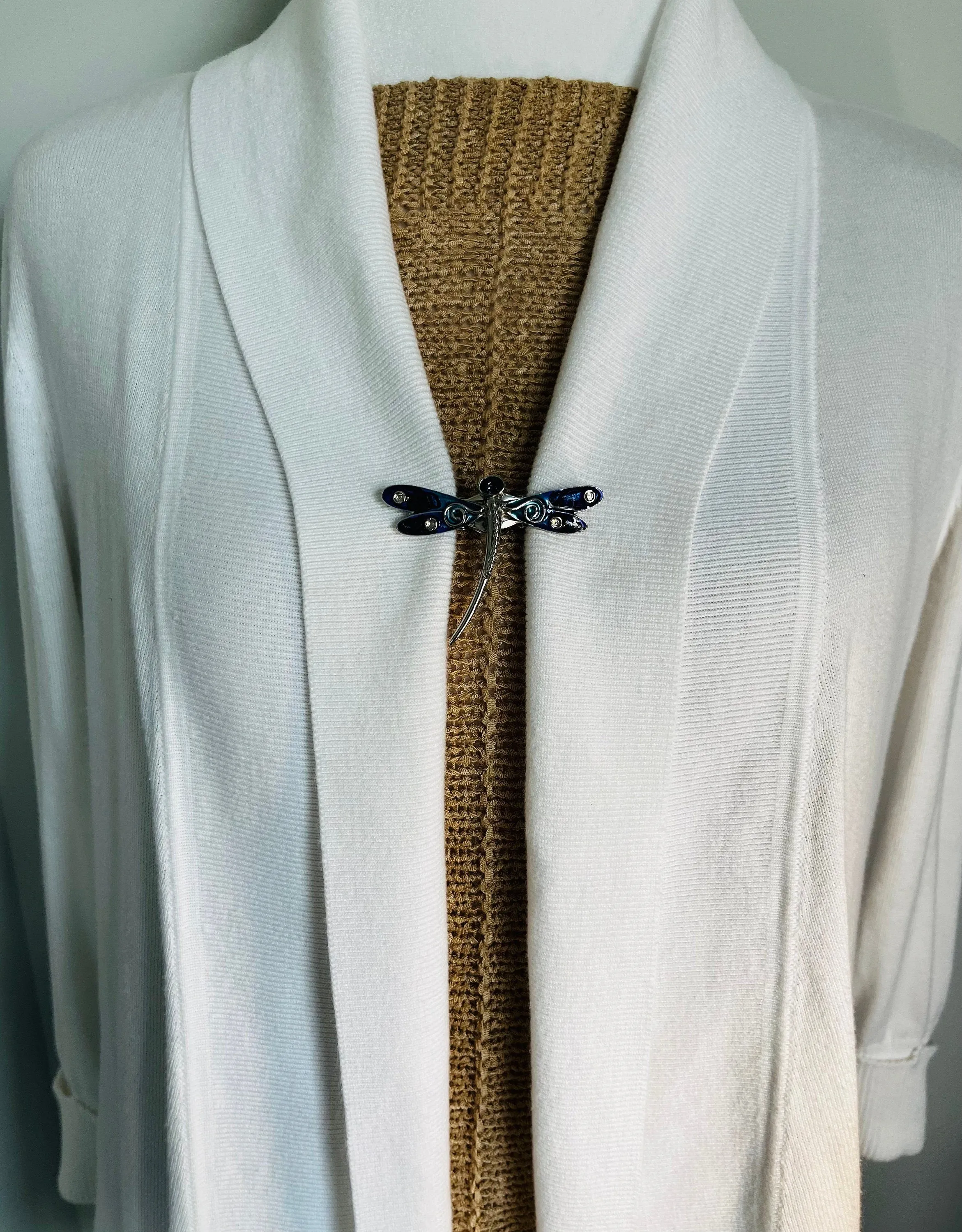 Sweater Clips Navy Dragonfly Sweater Clip Scarf Shawl Clasp Cardigan Clasps Brooch Art Deco Cosplay Clip Cloak Fastener Jewelry Gift for Her