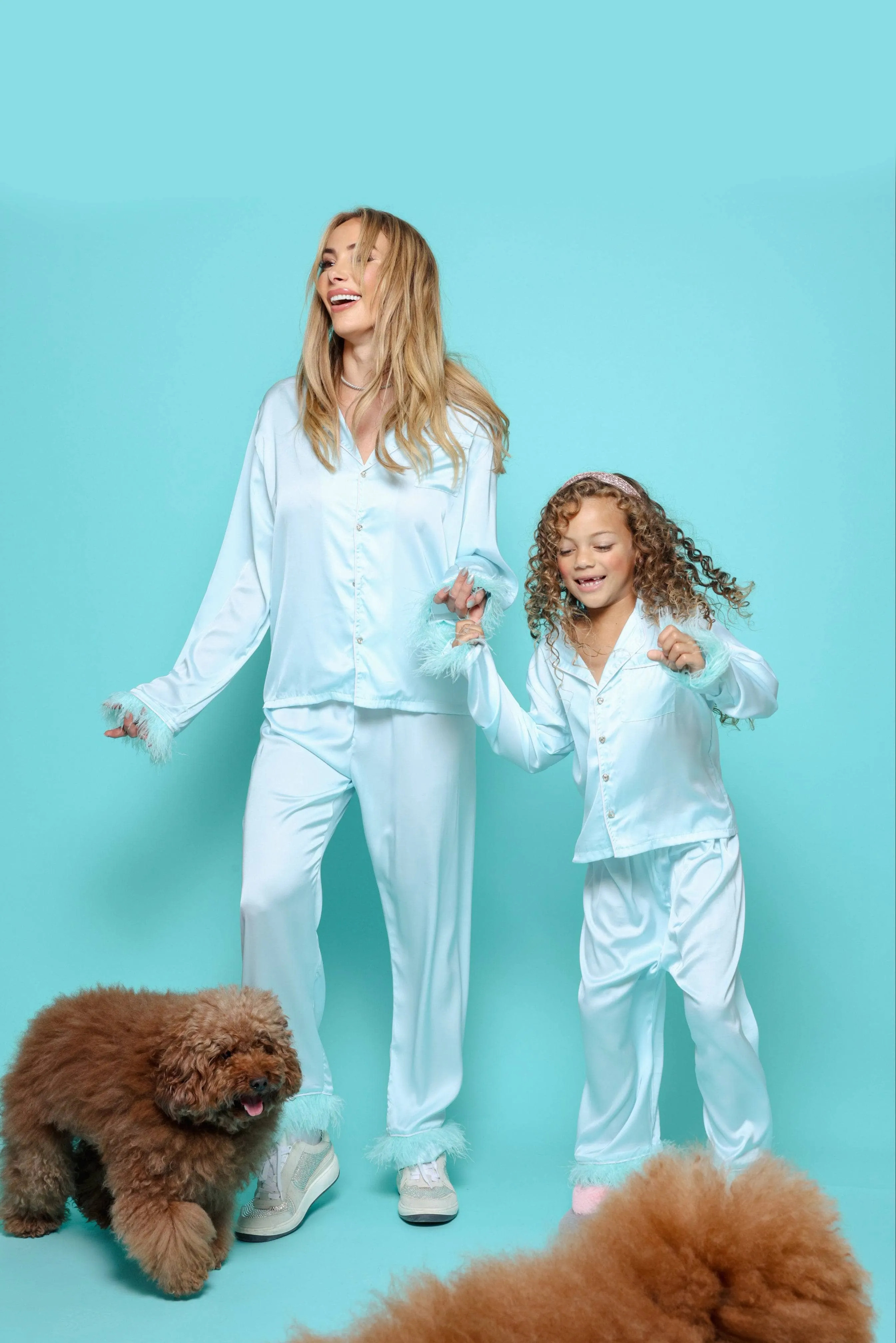 Women's Sky Feather Silky Set