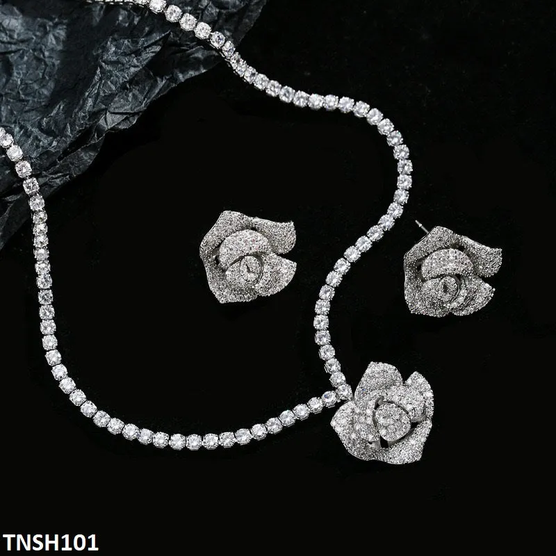 Zircon Square Flower Necklace Set